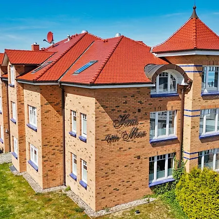Mit Traumhaftem Meerblick - Haus Am 09 Apartment Lohme